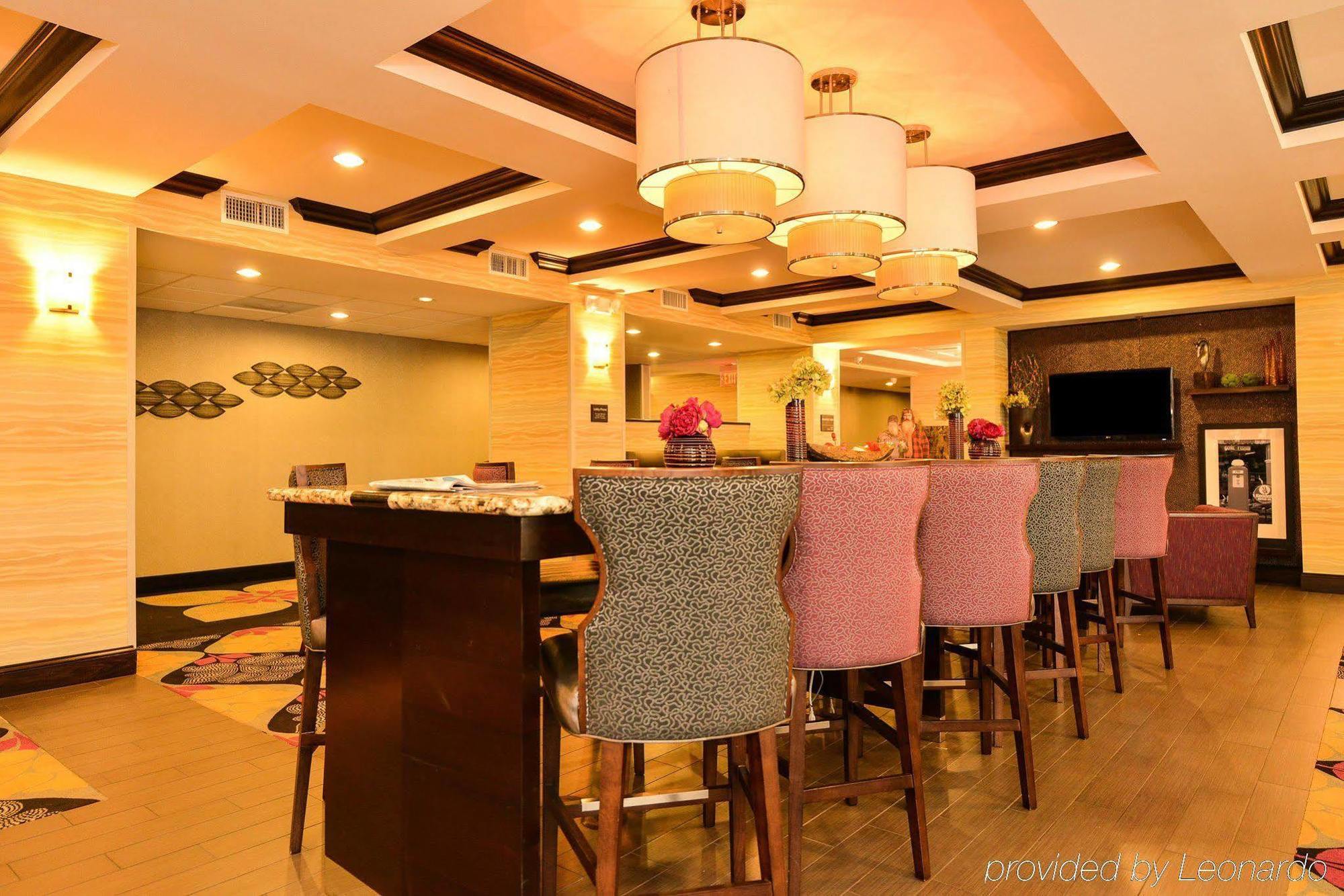 Hampton Inn Уэст-Монро Экстерьер фото