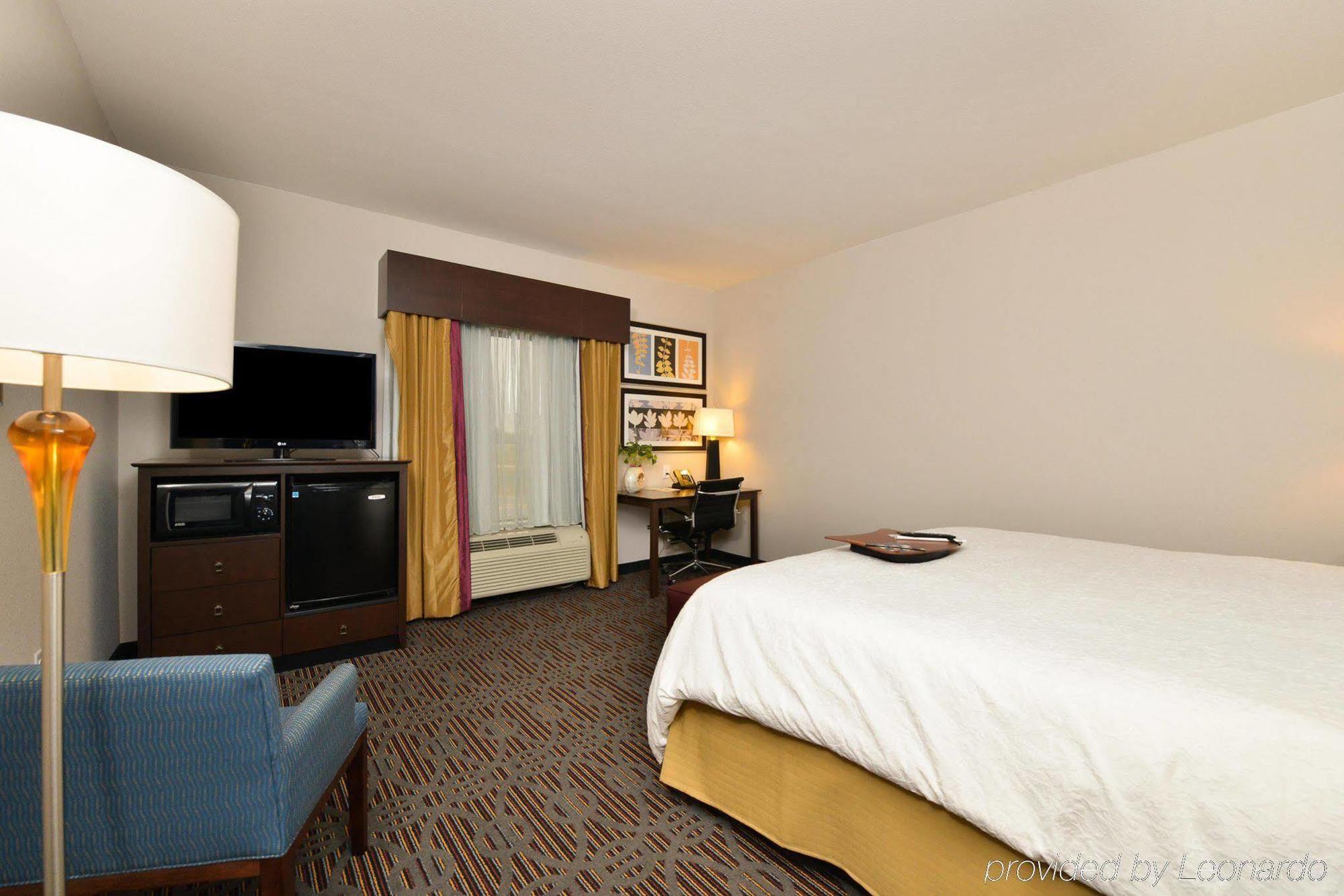 Hampton Inn Уэст-Монро Экстерьер фото