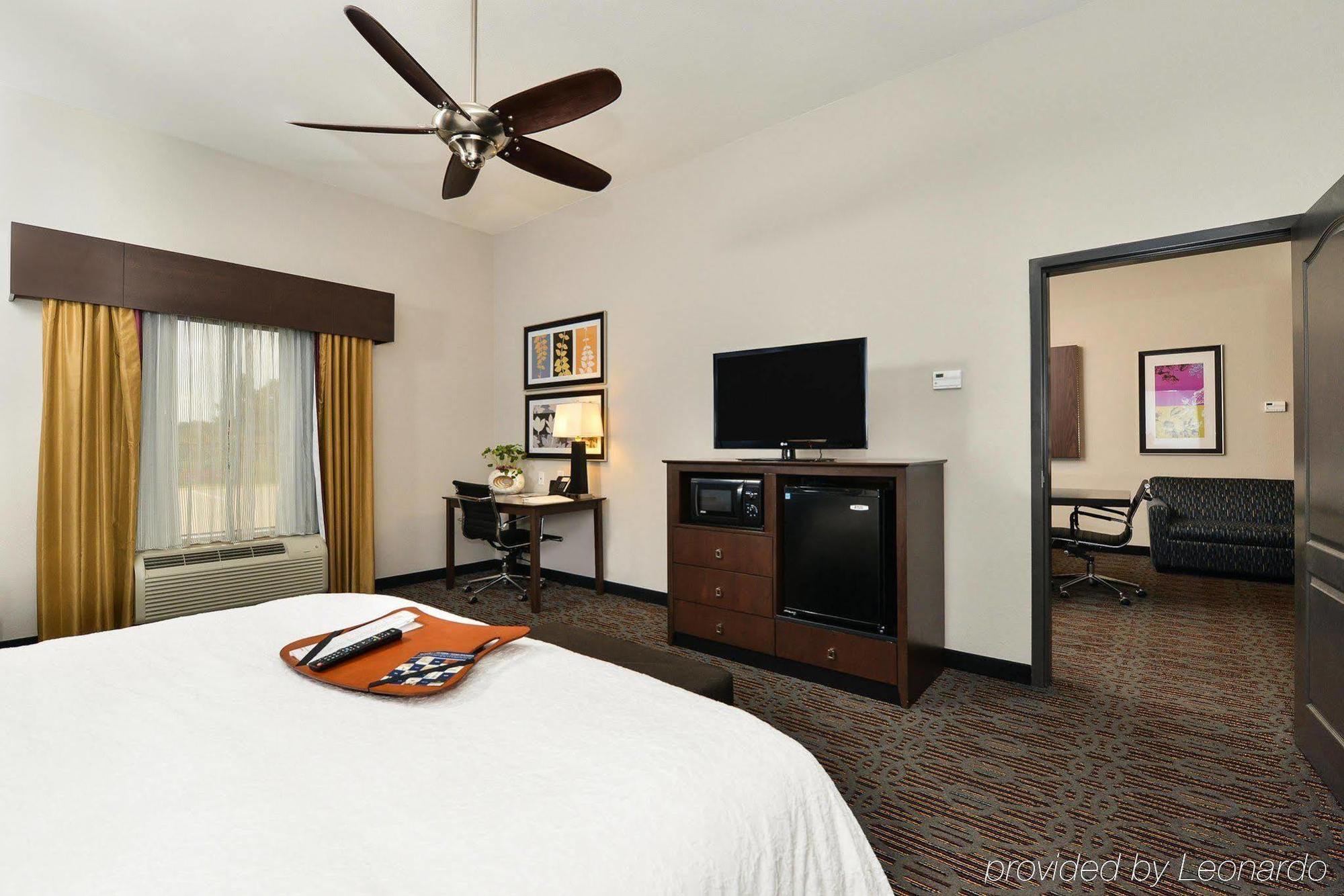 Hampton Inn Уэст-Монро Экстерьер фото